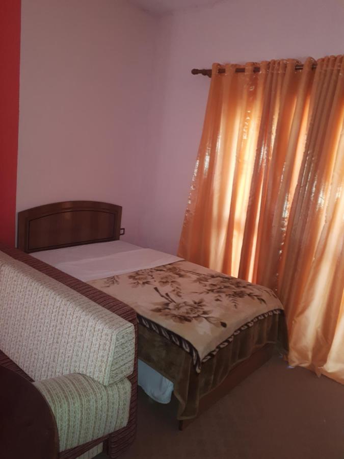 Hotel Meteor Shkodër 外观 照片