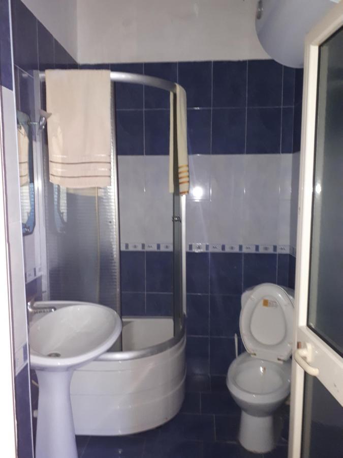 Hotel Meteor Shkodër 外观 照片